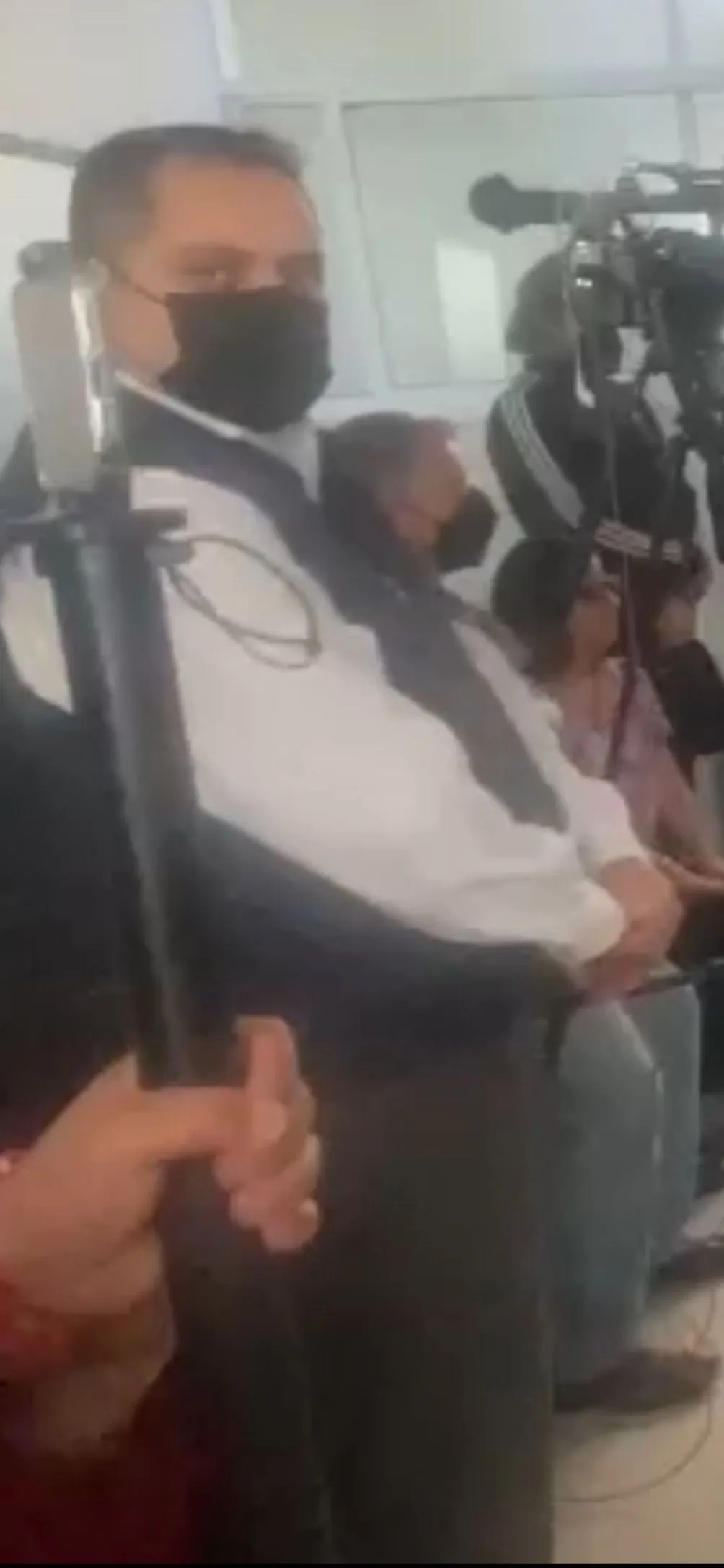 Este es el sujeto que buscan las autoridades