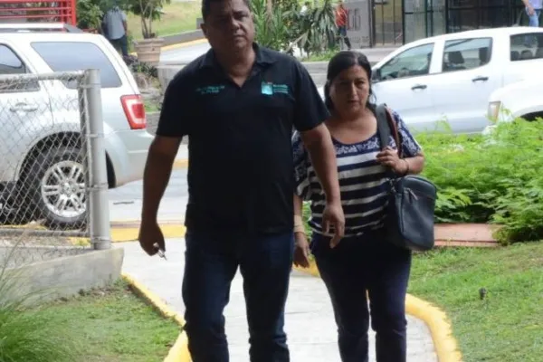 Los padres de Debanhi Escobar