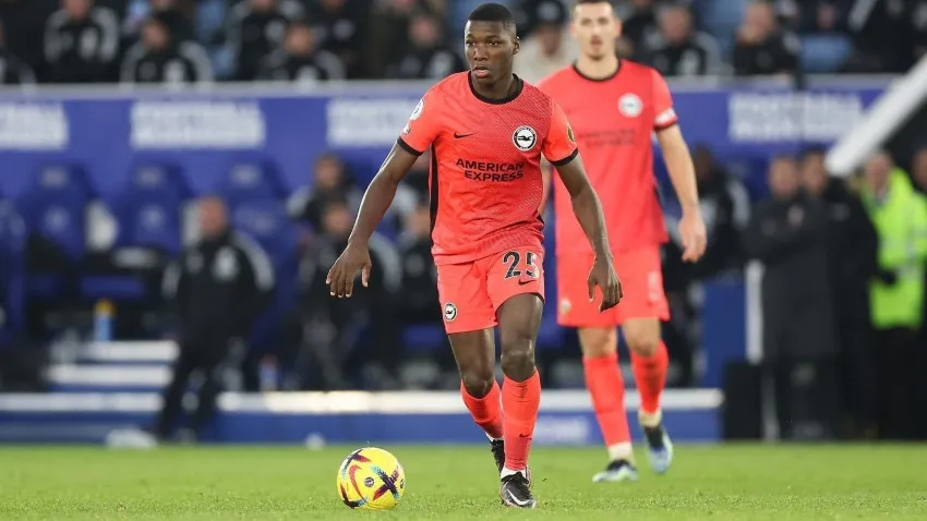 Caicedo en un juego del Brighton