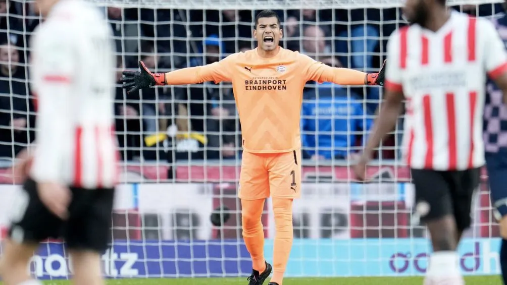 TWITTER: @benitezwalterok Walter Benitez mantuvo su arco en cero