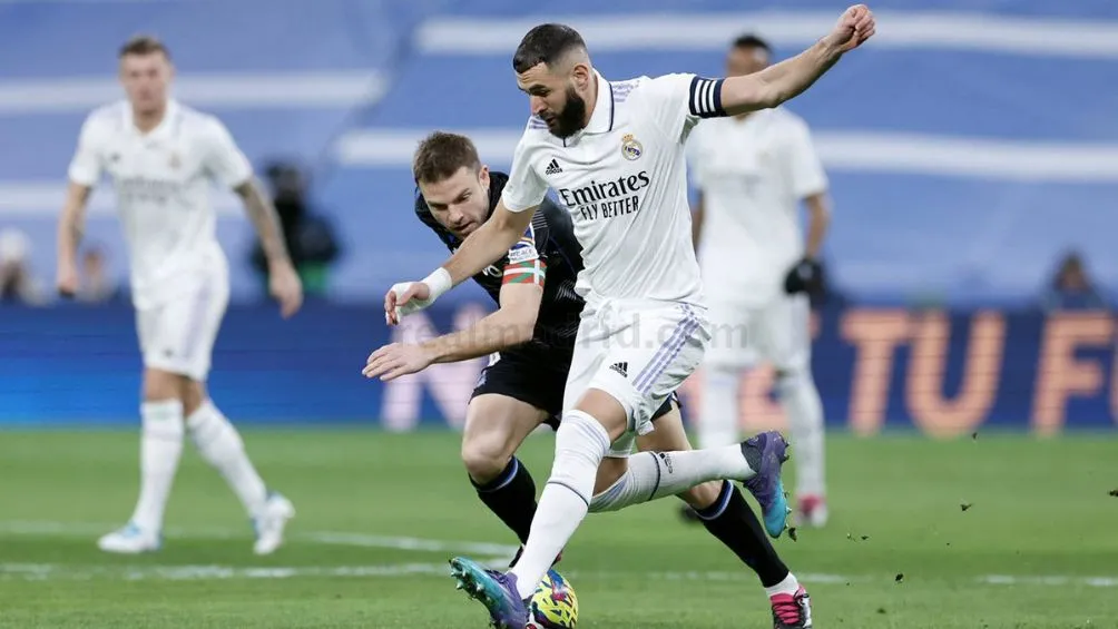 REAL MADRID El ataque encabezado por Benzema fue inoperante ante la Real