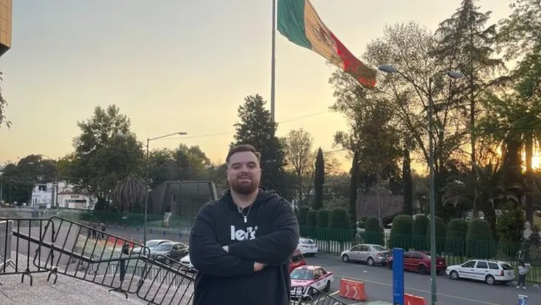 Ibai Llanos presente en México