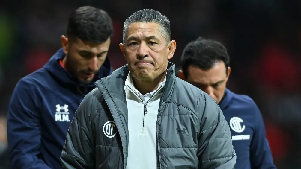 IMAGO7 Nacho Ambriz previo a un partido