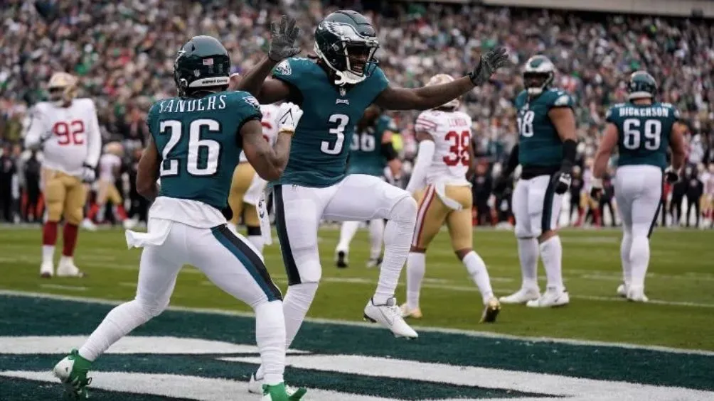 Eagles celebra la victoria en el partido