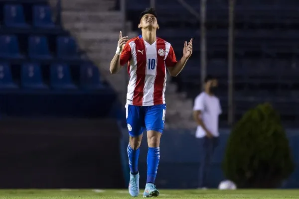 Es de origen paraguayo y tan solo tiene 20 años