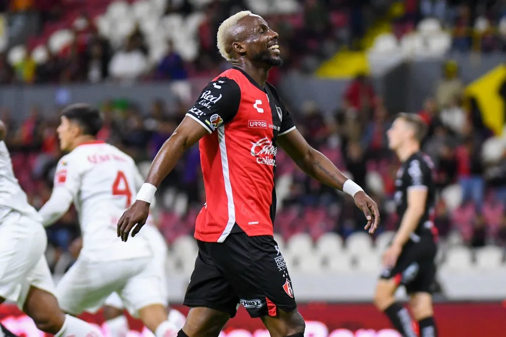 Quiñones falló una clara