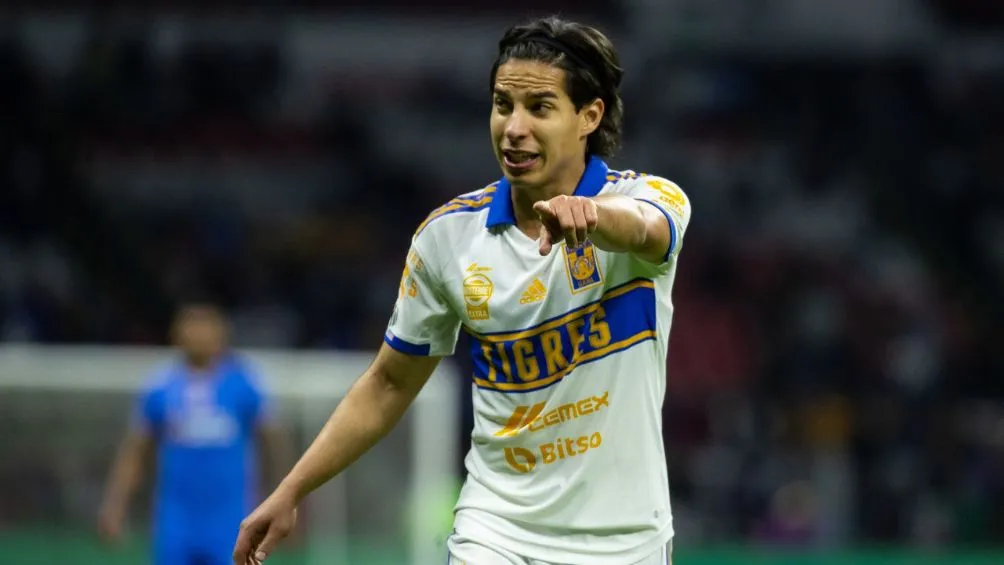 Lainez tuvo sus primeros minutos con Tigres