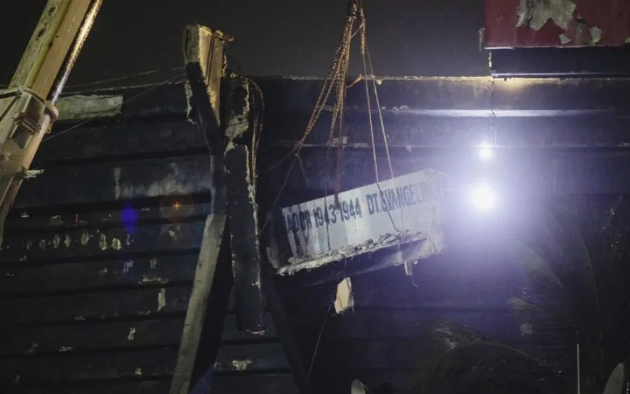 Partes derrumbadas del Luis Pirata Fuente