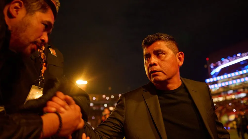 &quot;El Chima&quot; Ruíz se estrena como entrenador de Primera División