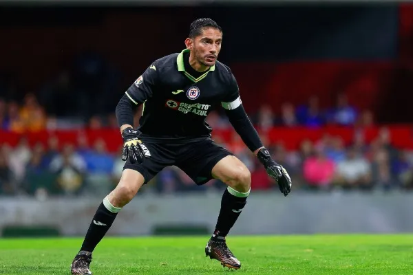 Inició su carrera con Atlas