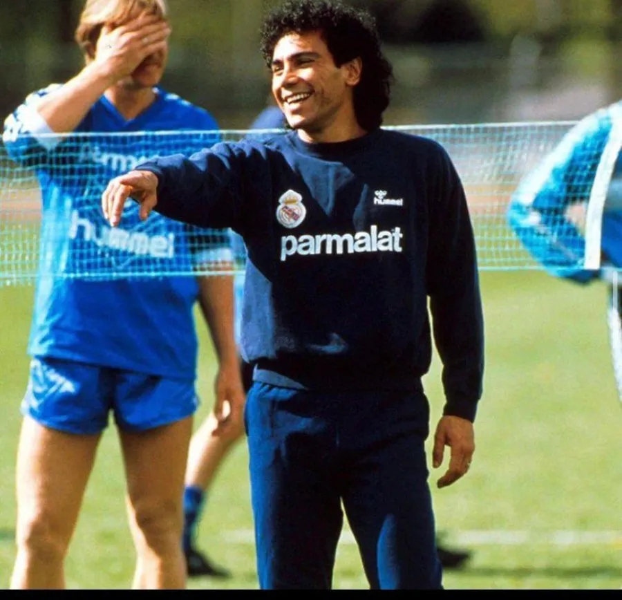 Hugo en entrenamientos con el Real Madrid