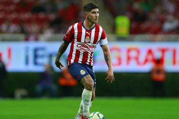 Pocho Guzmán le dio la victoria a Chivas