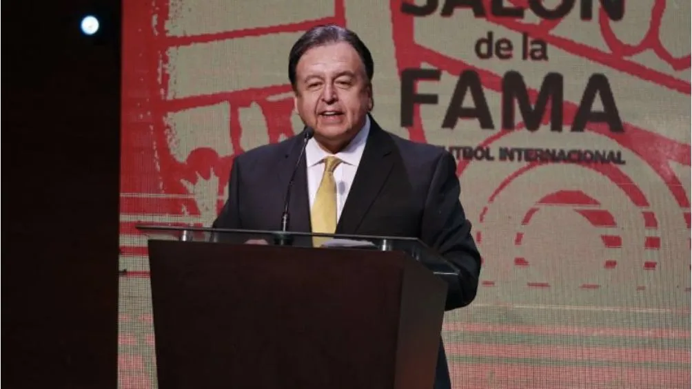 Moreno anunciando las novedades en el Salón de la Fama