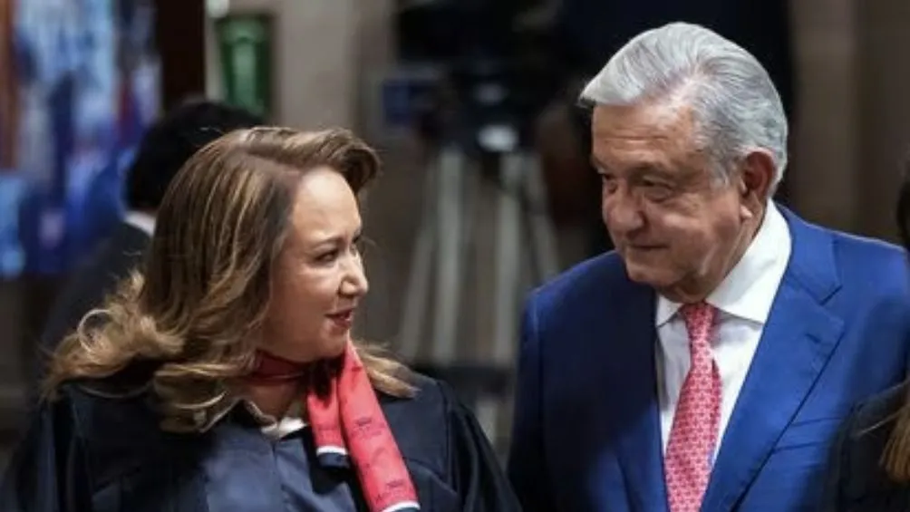 ESPECIAL La Ministra al lado de Andrés Manuel López Obrador