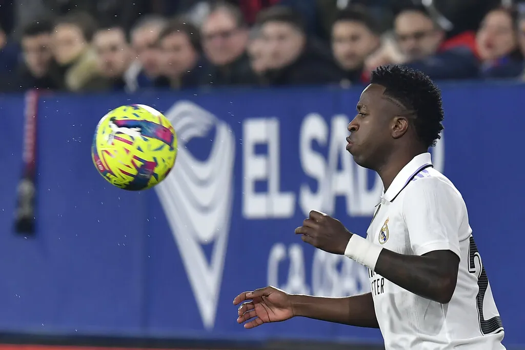 Vinicius en partido con el Real Madrid
