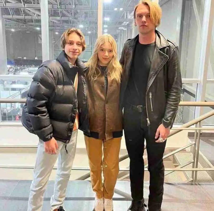 Actores de la serie en el festival de horror