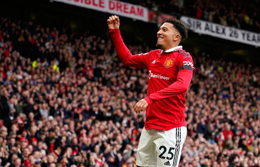 Jadon Sancho celebra anotación