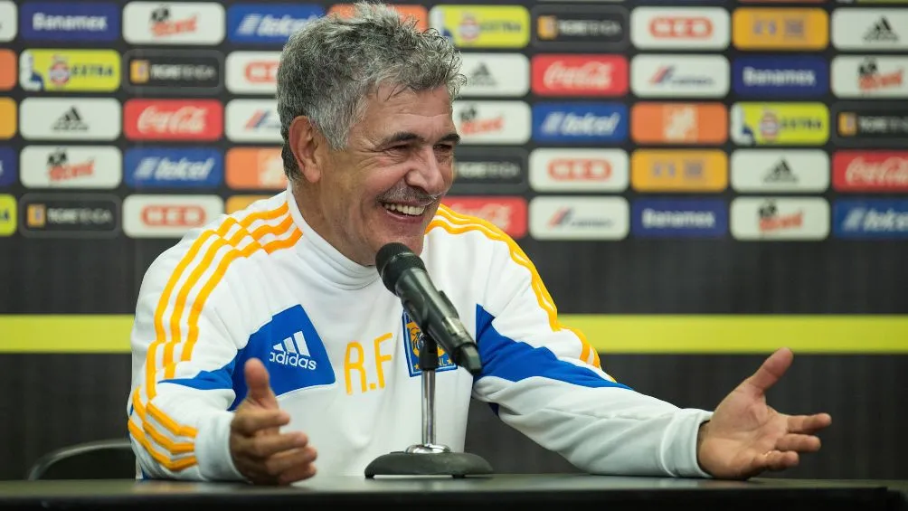 Ferretti firmará su contrato al mediodía