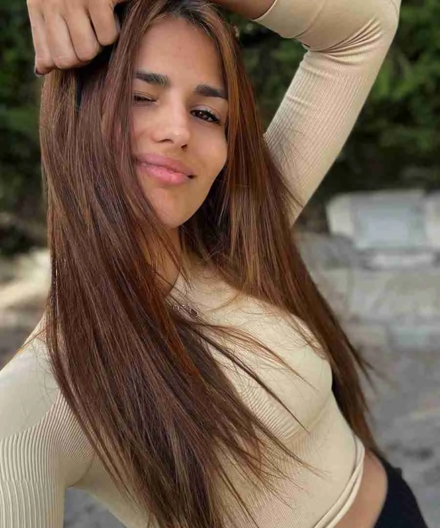 Sara Sálamo en sesión de fotos