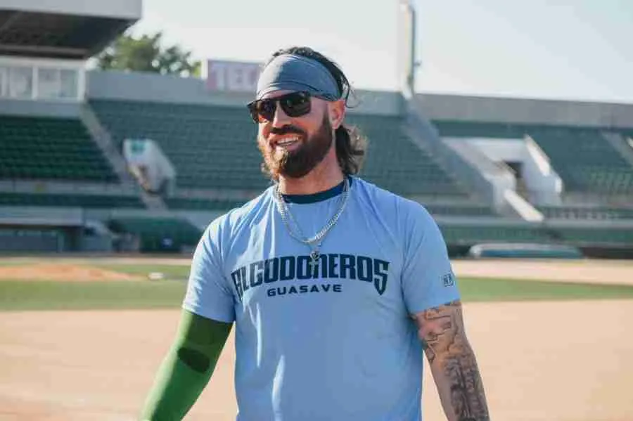 Matt Pobereyko jugador de Algodoneros de Guasave