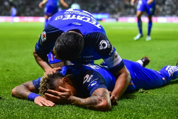 Rayados en su visita a León