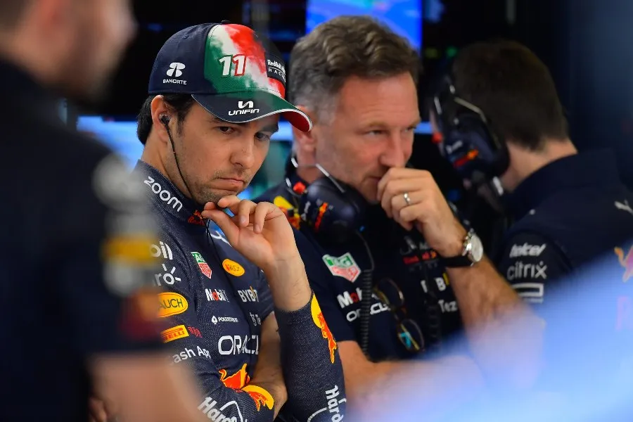 MEXSPORT Sergio Pérez estudiando con Red Bull