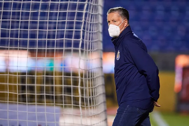 Ricardo Peláez con Chivas