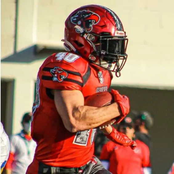 Novato Ofensivo del Año Rubén Zendejas