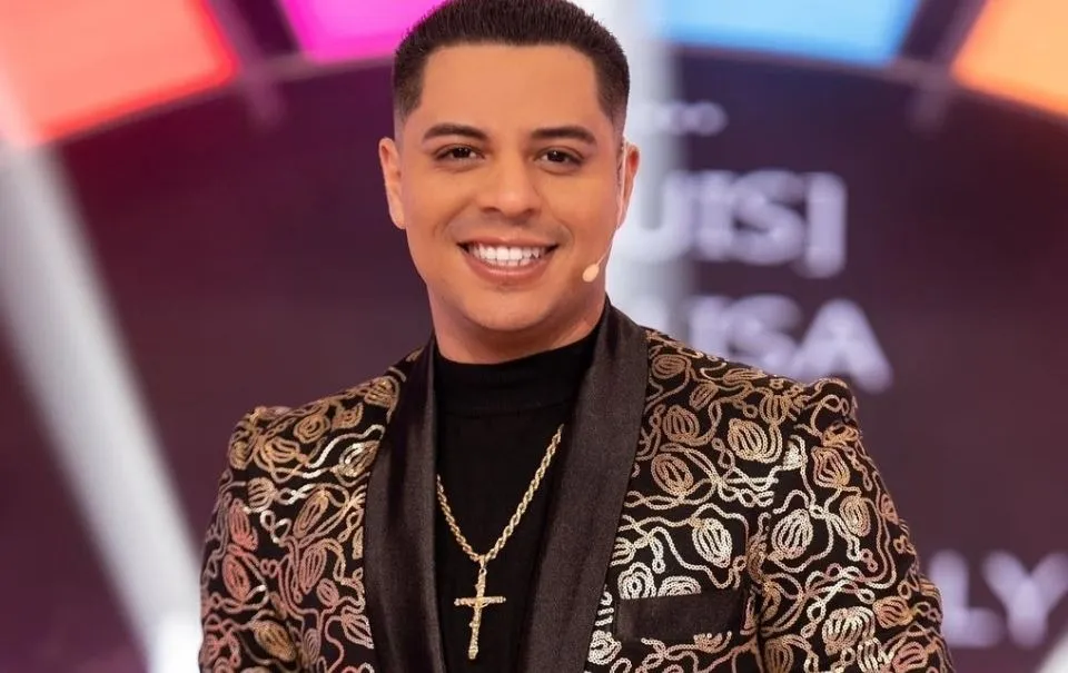 Eduin Caz en concierto