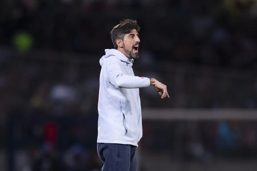 Paunovic en partido con la Chivas