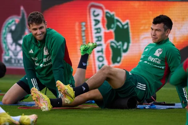 Giménez junto al Chucky en entrenamiento