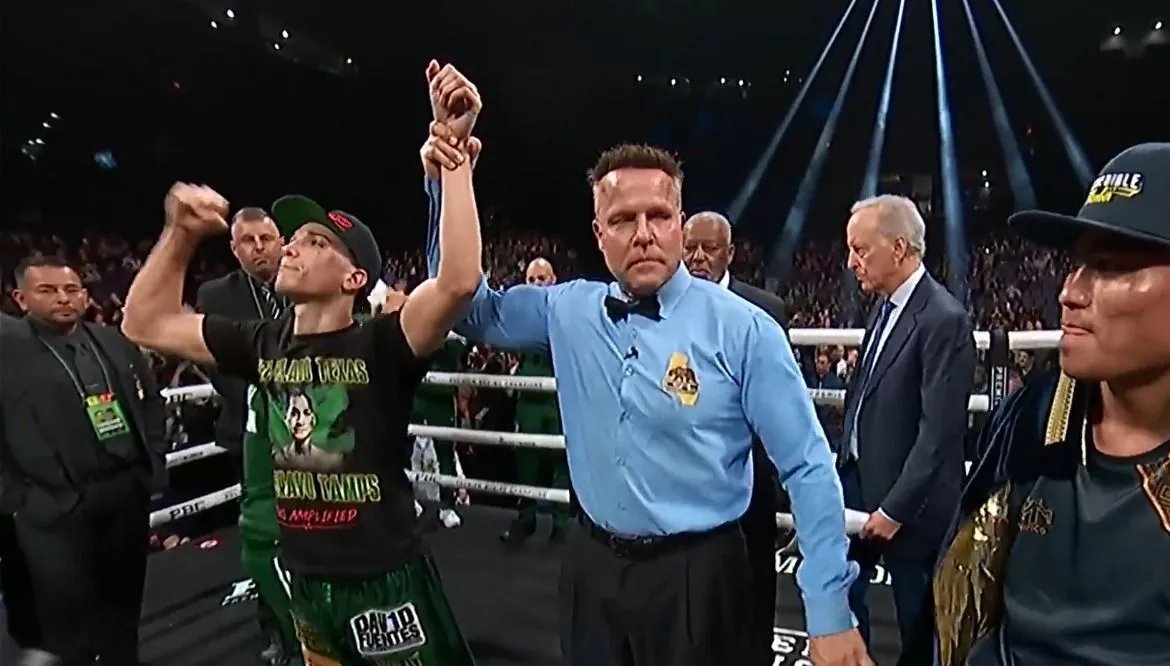 ESPECIAL Brandon Figueroa vs Mark Magsayo