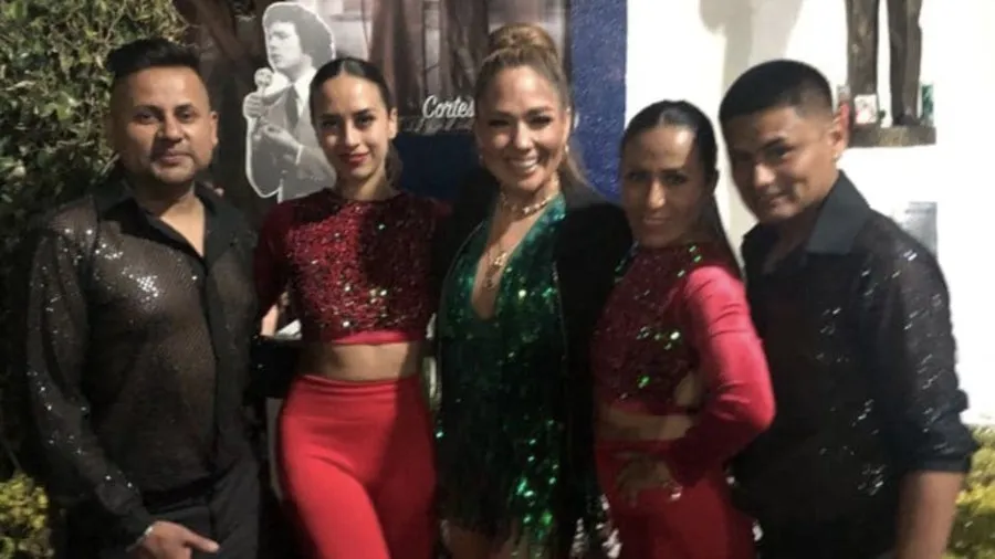 FACEBOOK: @HEIDYINFANTE Heidy Infante posterior a una presentación