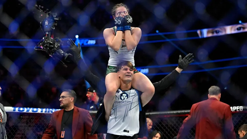 AP Alexa Grasso logró la victoria en la UFC 285