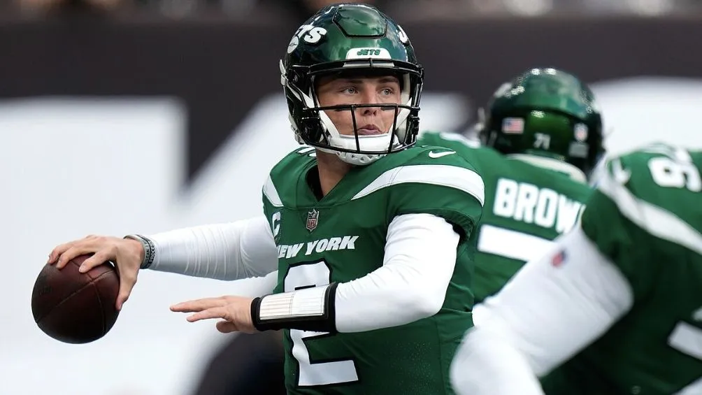 Zach Wilson estaría siendo cortado para darle el puesto a Rodgers