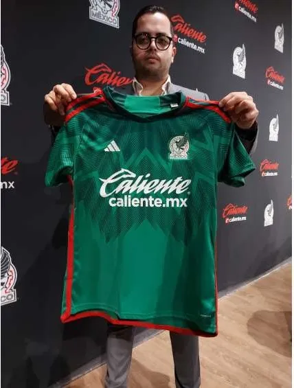 RÉCORD Patrocinio Caliente con el Tri