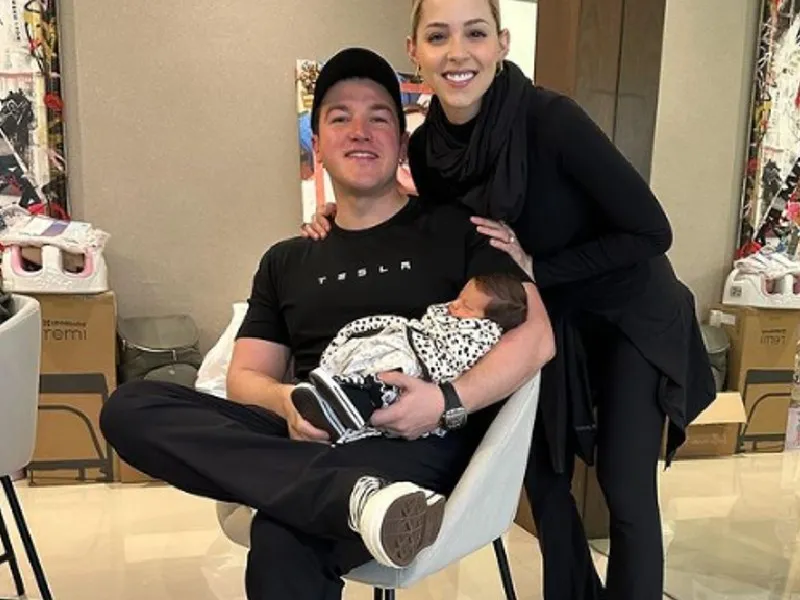 Recientemente nació su hija