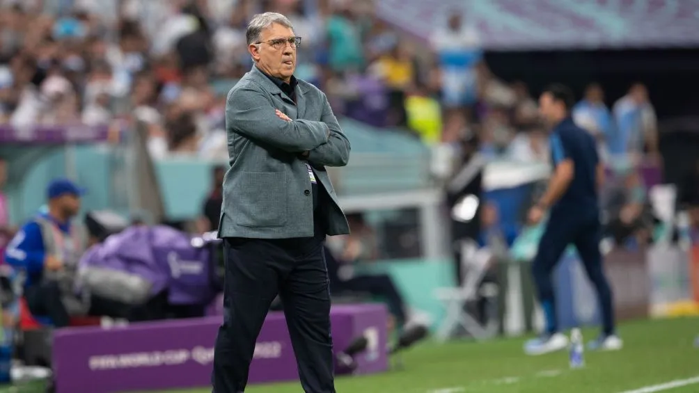 Gerardo Martino dirigiendo a la selección mexicana