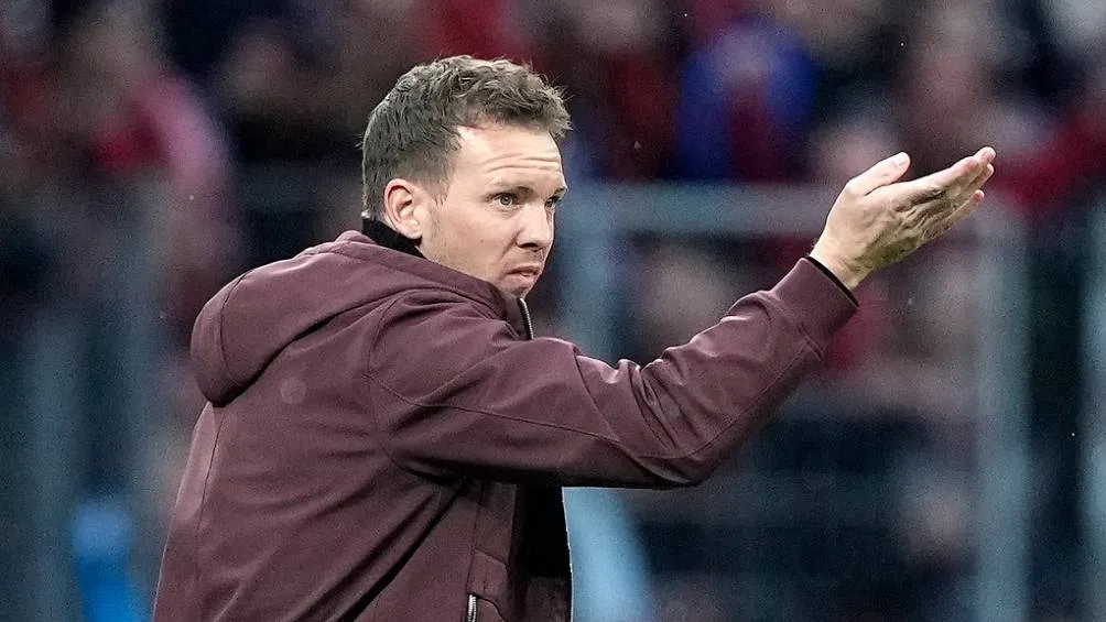 Julian Nagelsmann dirigiendo al Bayern