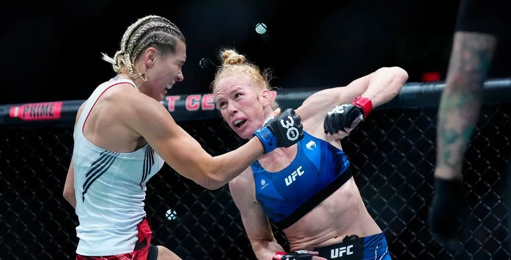 Ambas peleadoras fueron ofensivas durante la noche