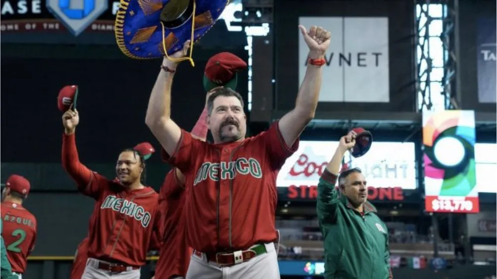 Benjamín Gil se con la novena mexicana