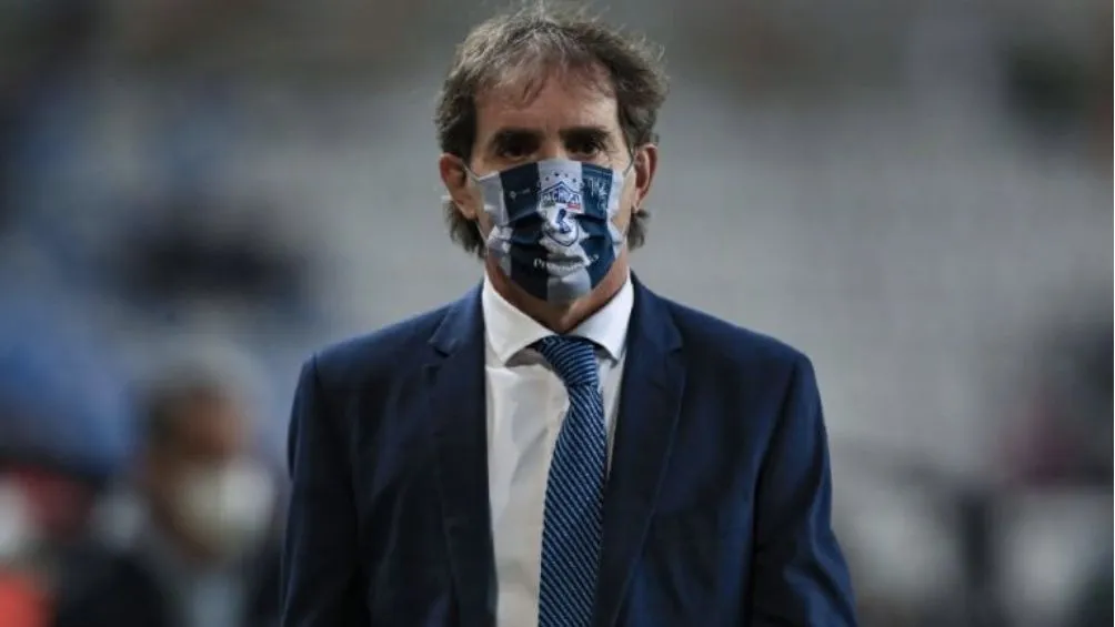 MEXSPORT Guillermo Almada en un partido con Pachuca