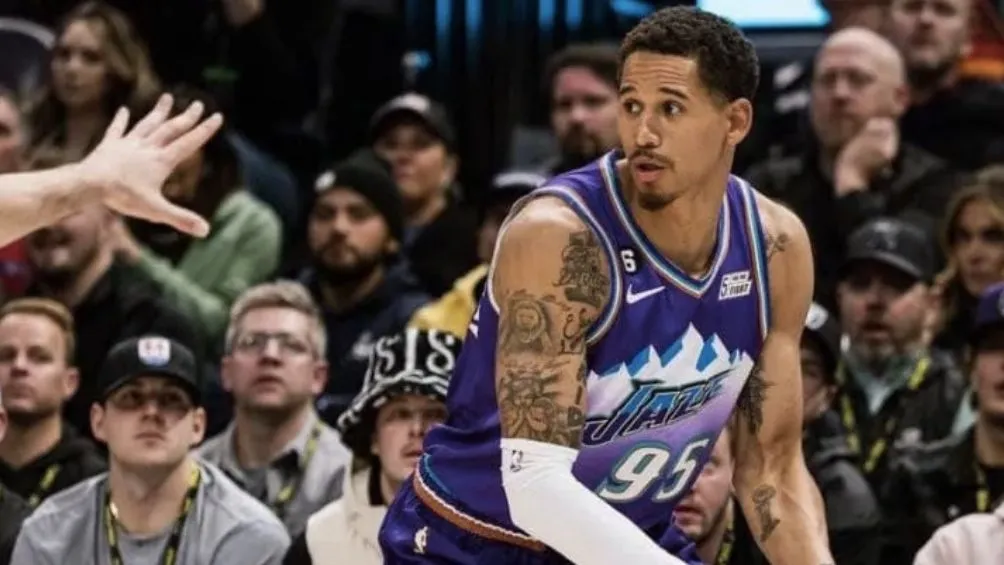 AP Anderson jugando con el Jazz de Utah