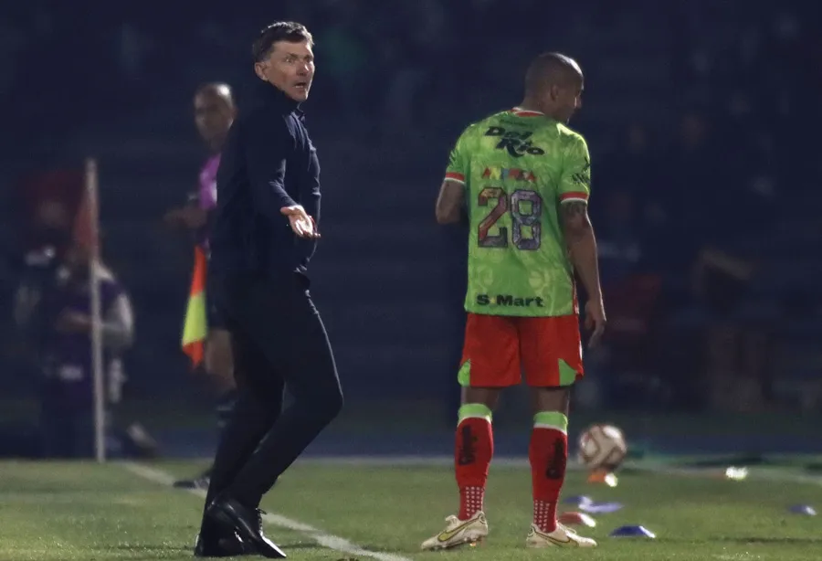 Cristante durante su último juego con Bravos