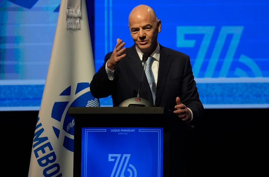 Gianni Infantino durante el 76mo Congreso de la Conmebol
