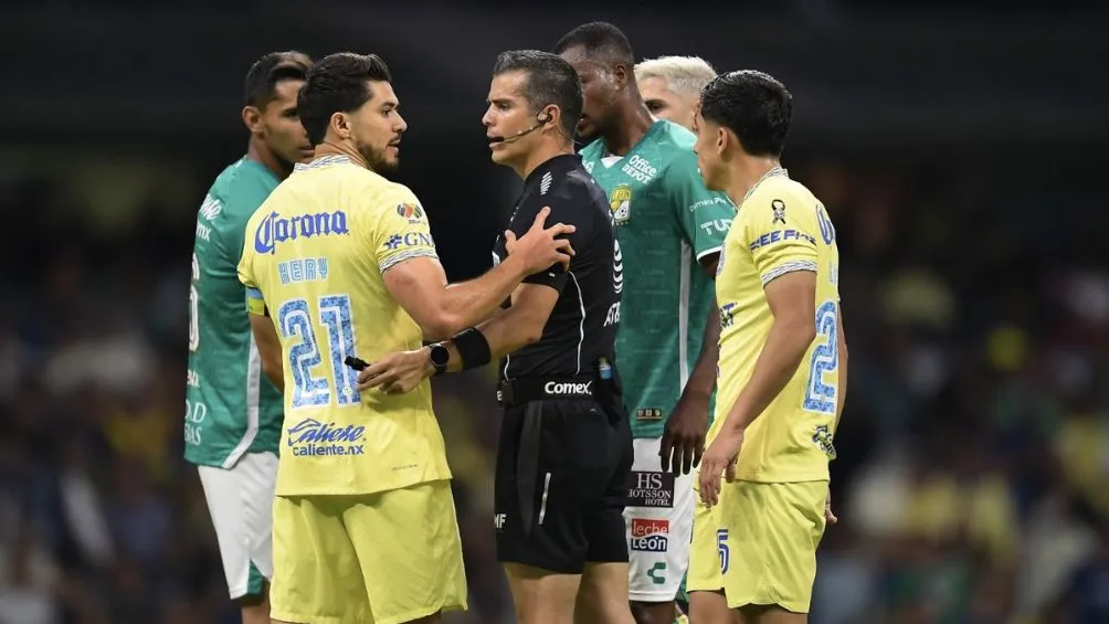 Hernández en el encuentro de América vs León