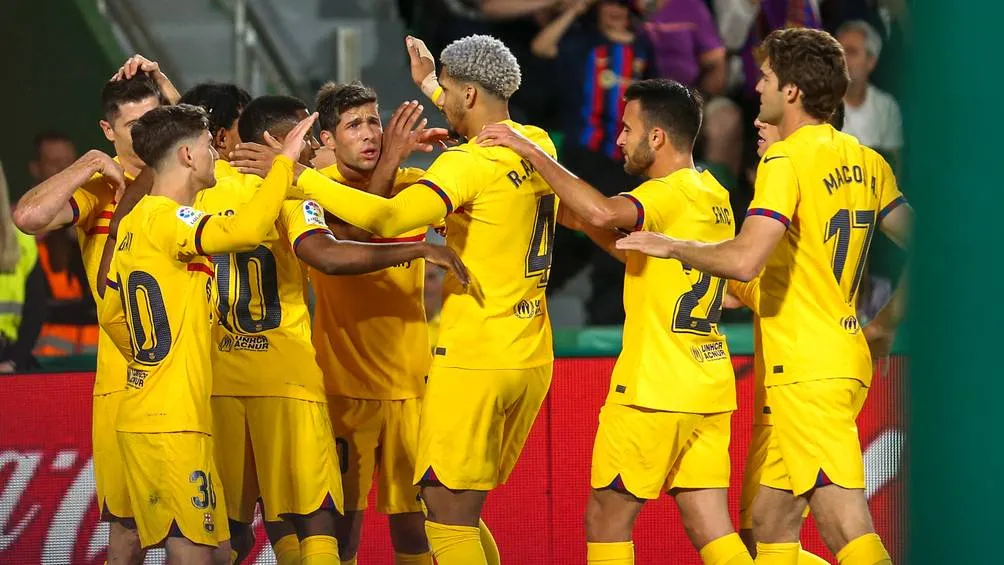 El Barcelona goleó 0-4 al Elche