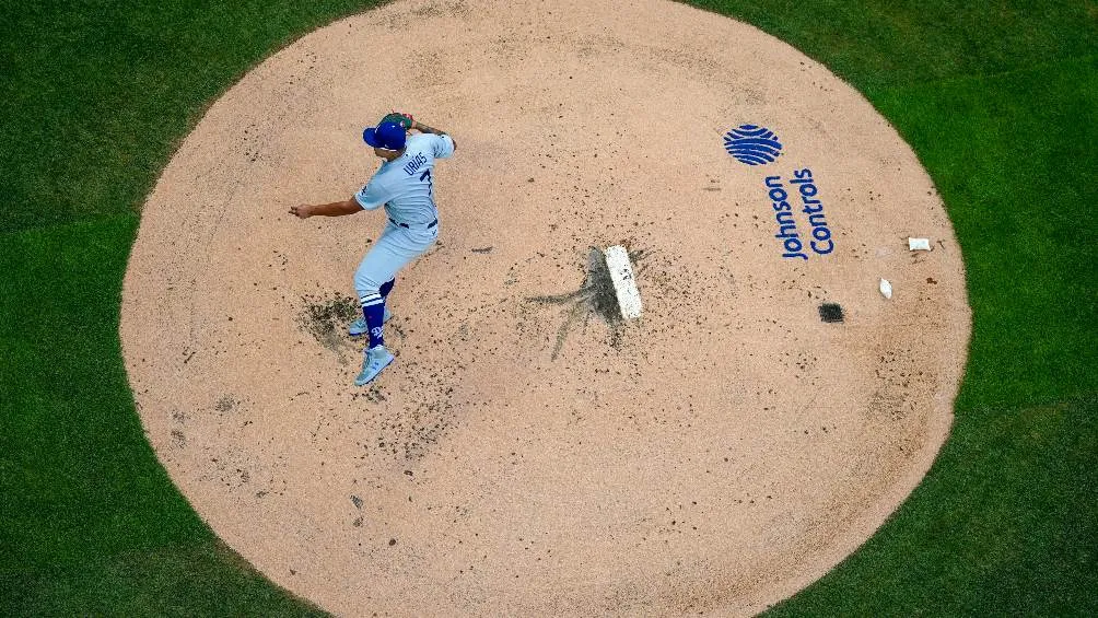 El mexicano inició con el pie derecho