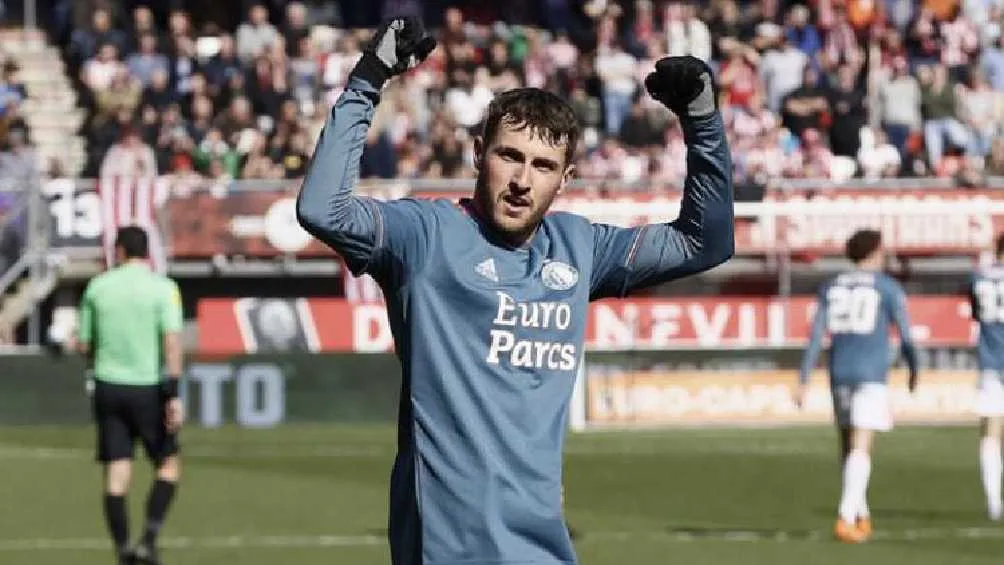 El delantero mexicano sigue enrachado