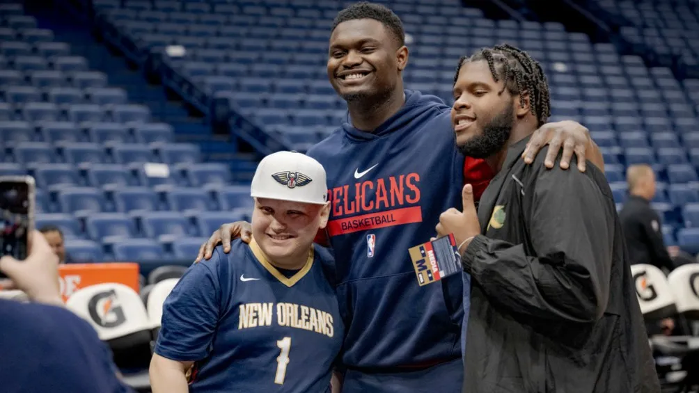 AP Sonriendo para la foto